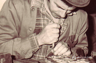 Mestre Firmino Ad&atilde;o Canhoto, in&iacute;cio de carreira de marceneiro