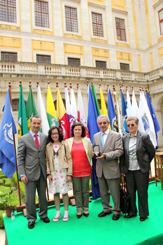 Fam&iacute;lia Canhoto Medalha M&eacute;rito