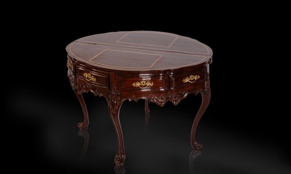 Mesa de Jogo D. José, Mesa das Damas (com o tampo liso)